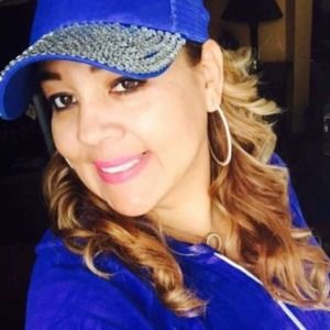 Meet your Posher, Eneida